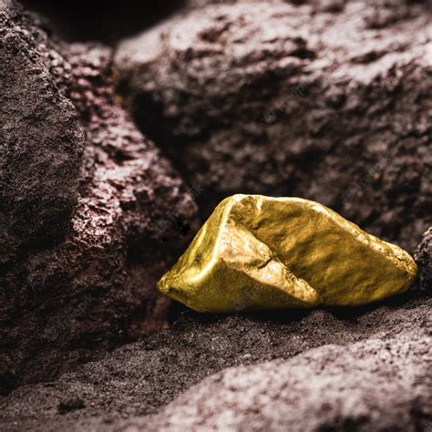 The Dark Side of Luxurious Jewelry: The Curse of Gold Extraction